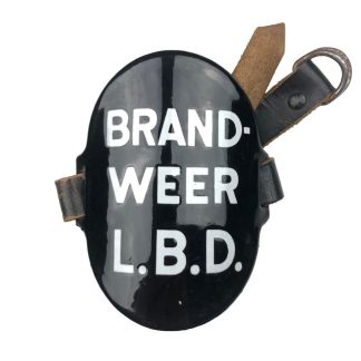 Original WWII Dutch ‘Luchtbeschermingsdienst’ arm shield Brandweer