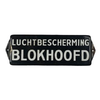 Original WWII Dutch 'Luchtbescherming' enamel door sign Blokhoofd Origineel WWII Nederlands Luchtbescherming Blokhoofd bord