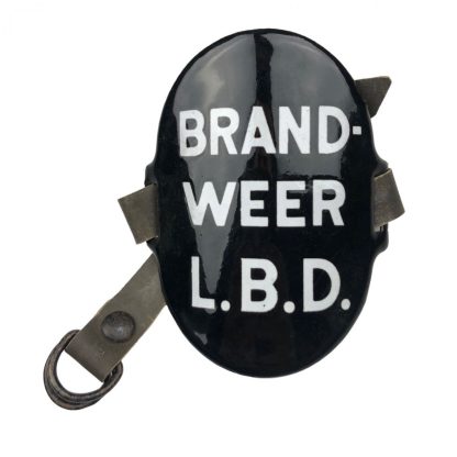 Original WWII Dutch ‘Luchtbeschermingsdienst’ arm shield Brandweer