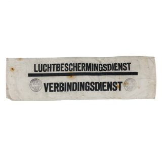 Original WWII Dutch ‘Luchtbeschermingsdienst’ communication armband Velsen