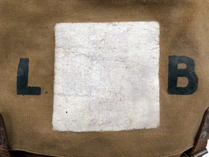 Original WWII Dutch 'Luchtbeschermingsdienst' first aid bag with containment