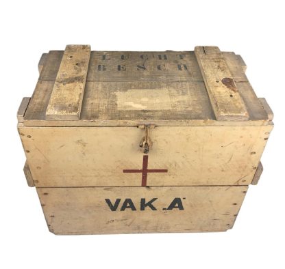 Original WWII Dutch ‘Luchtbeschermingsdienst’ wooden medical box with bandage