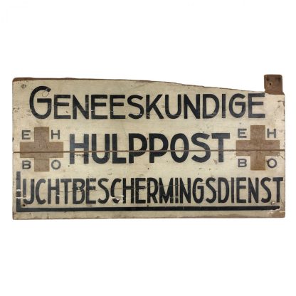 Original WWII Dutch ‘Luchtbeschermingsdienst’ wooden first aid sign Arnhem