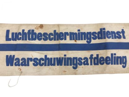 Original WWII Dutch ‘Luchtbeschermingsdienst’ Uitkijk en Luisterdienst armband