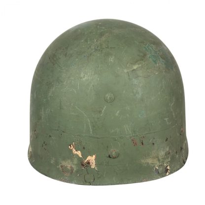 Original WWII US M1 helmet – front seam swivel bale