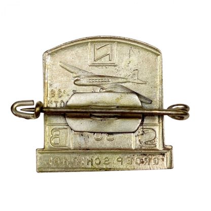 Original WWII Dutch NSB ‘Kring Schiphol’ pin