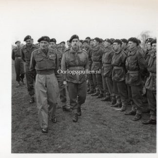 Original WWII British press photo ‘Montgomery visits the Airborne troops’