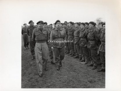 Original WWII British press photo ‘Montgomery visits the Airborne troops’