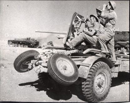 Original WWII British photo ‘Anti-Tank gunners on the battlefield’