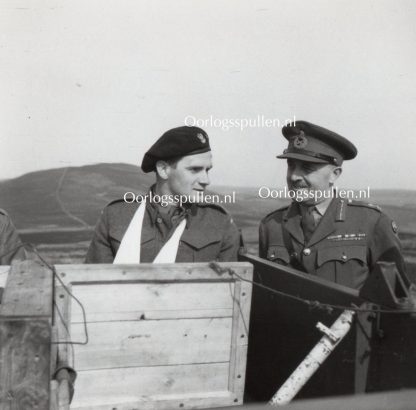 Original WWII British photo ‘Major General H.M. Gale speaks to Polish soldier’ 1942