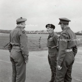 Original WWII British photo ‘Montgomery, Brigadier F.A. Hawkins, Major General W.P.A. Bradshaw in Dover’ 1942