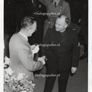 Original WWII Dutch NSB photo ‘Seyss-Inquart & Anton Mussert’
