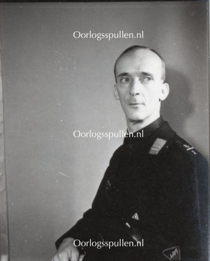 Original WWII Dutch NSB photo grouping – H.L. Schuilenburg