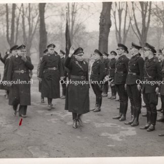 Original WWII Dutch NSB photo – Kring leader Germany!