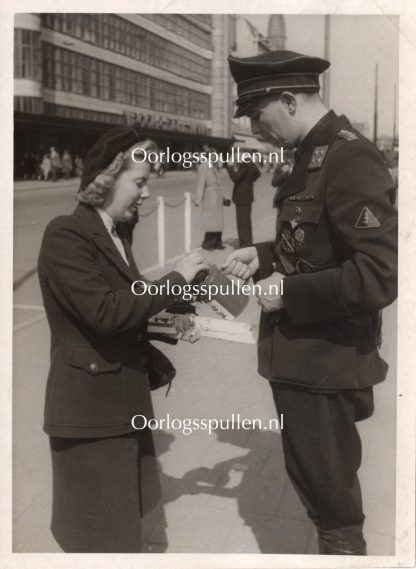 Original WWII Dutch NSB photo - Collecting for Frontzorg