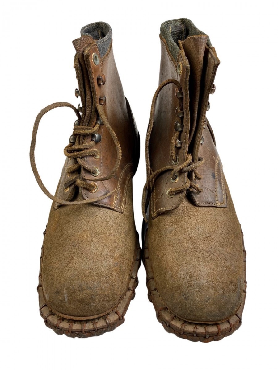 Original WWII German Gebirgsjager shoes - Oorlogsspullen.nl - Militaria ...
