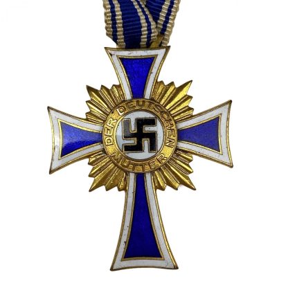 Original WWII German ‘Mutterkreuz’ in gold