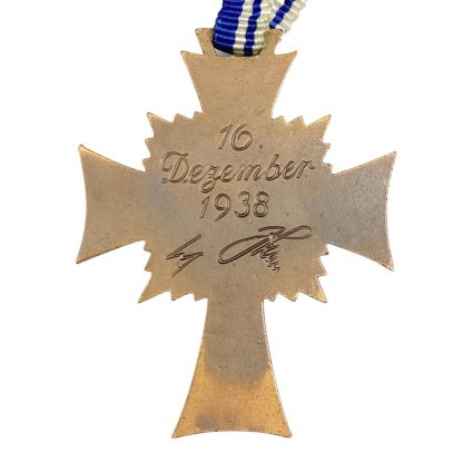 Original WWII German ‘Mutterkreuz’ in bronze