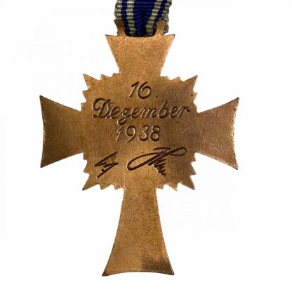 Original WWII German 'Mutterkreuz' in bronze