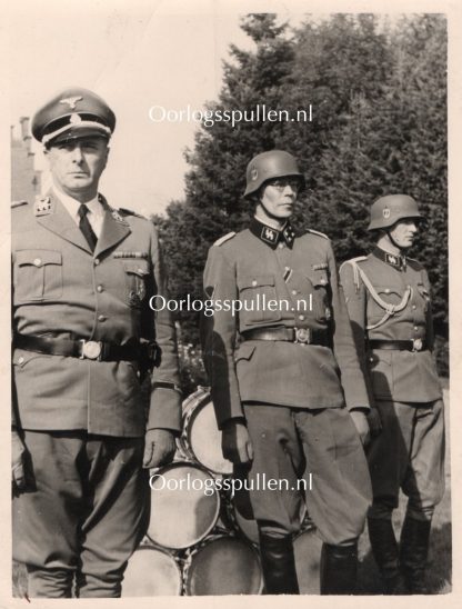 Original WWII Dutch Waffen-SS photo - Rauter & Helle in Amersfoort