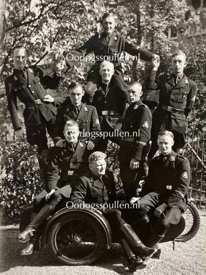 Original WWII Dutch NSB Lijfwacht Mussert photo grouping