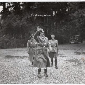 Original WWII German SS-Obergruppenführer Rauter photo with autograph