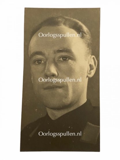 Original WWII Dutch Studentenfront portrait photo - B.F. Saris