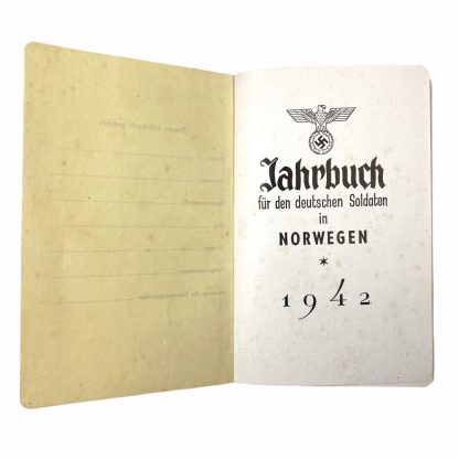 Original WWII German 'Jahrbuch für den Deutsche soldaten in Norwegen 1942'