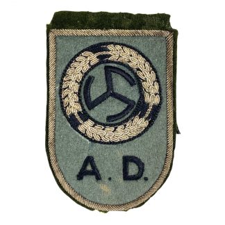 Original WWII Nederlandsche Arbeidsdienst meisjes arm 'Kader' insignia