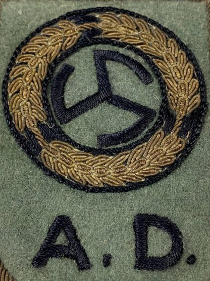 Original WWII Nederlandsche Arbeidsdienst meisjes arm 'Kader' insignia