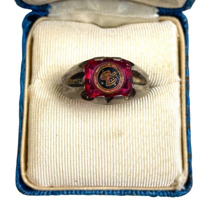 Original WWII US 27th Infantry division sterling silver ring in box