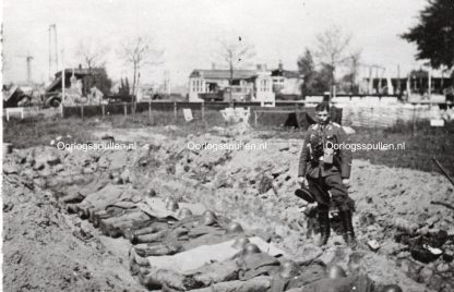 Original WWII German photo Dutch KIA soldier May 1940