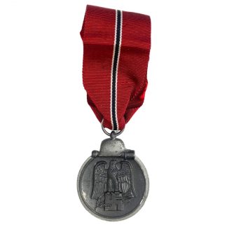 Original WWII German Winter Slacht im Osten medal