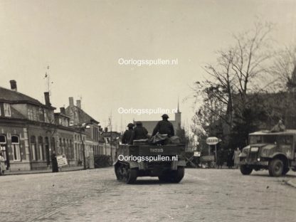 Original WWII Dutch liberation photos Goes & Moerdijk bridges