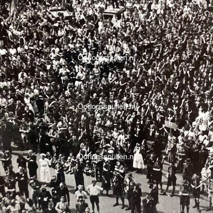 Original WWII Dutch photo - Liberation party at the Dam in Amsterdam 1945