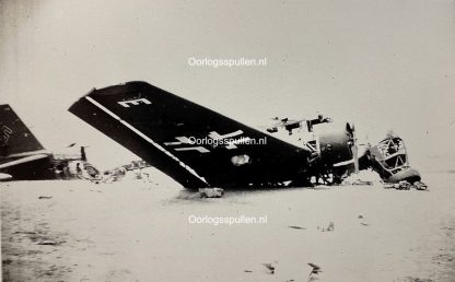 Original WWII Dutch photo - Crashed JU88 airplane