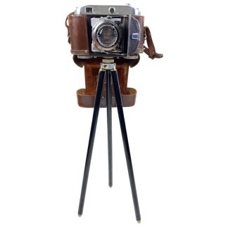 Original WWII German 'Welta Weltini' camera with tripod and cover