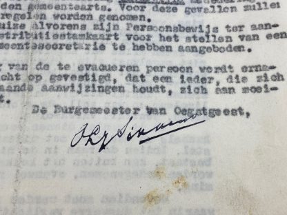 Original WWII Dutch document regarding the evacuation of Oegstgeest