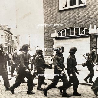 Original WWII Dutch photo - British prisoners in Oosterhout 1944