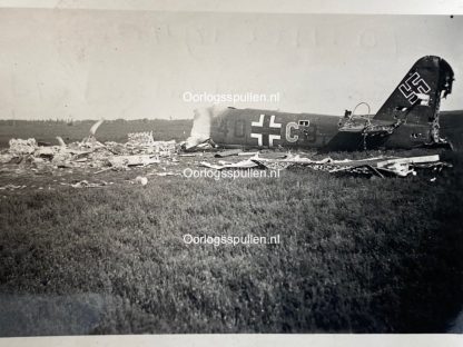 Original WWII Dutch photo - Crashed JU88 near Velp on May 10, 1940