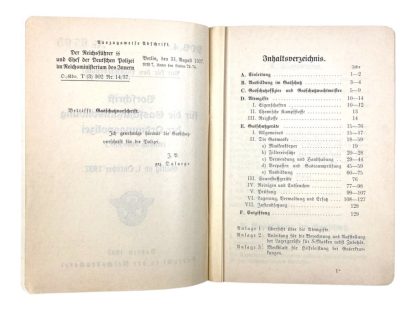 Original WWII German Polizei manual 'Gasschutzausbildung der Ordnungspolizei'