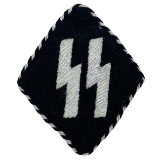 Original WWII Dutch Germaansche SS sleeve diamond insignia
