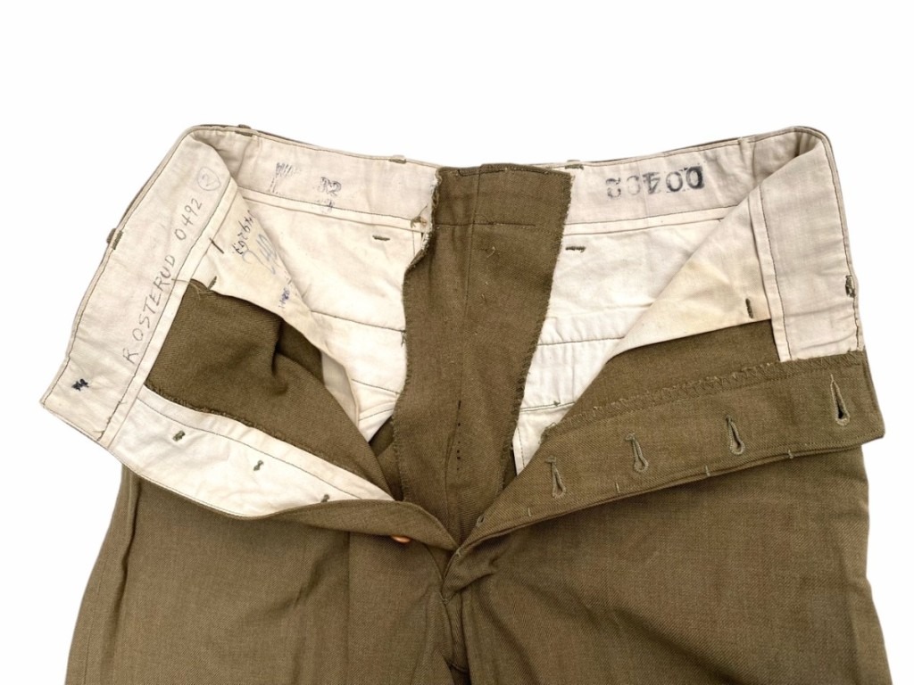 Original WWII US M-1937 Field trousers - Oorlogsspullen.nl