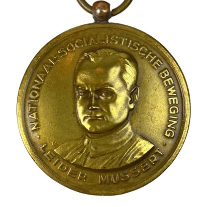 Original WWII Dutch NSB 'Kerstmarsch' medal 1940