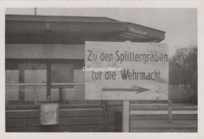 Original WWII Dutch photo German sign in Den Haag