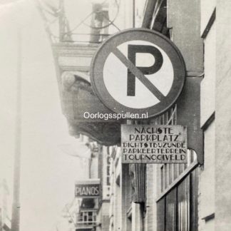 Original WWII Dutch photo of German sign in Den Haag