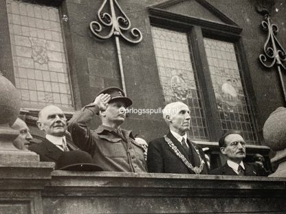 Original WWII Dutch photo - Mayor of The Hague May 1945