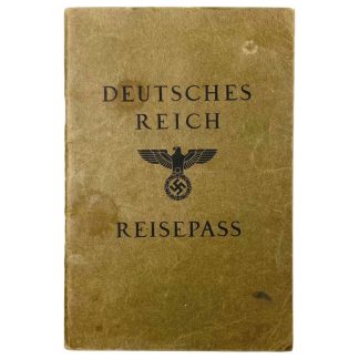 Original WWII German Reisepass from a women in Vienna (Austria)