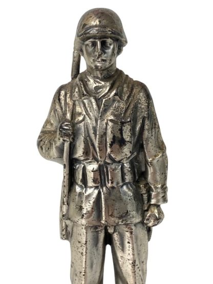 Original WWII US 8th Airborne division statue of Major-General Charles L. Mullins - 二战美国第八空降师查尔斯-L-穆林少将的雕像