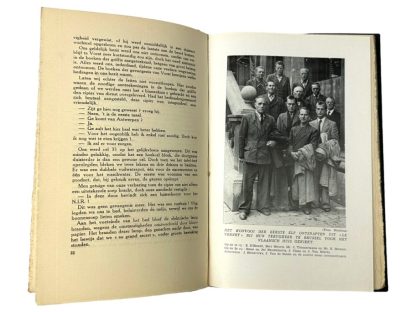 Original WWII Flemish collaboration deluxe edition book with autograph 'De Parachutisten van Orleans by Antoon Mermans'